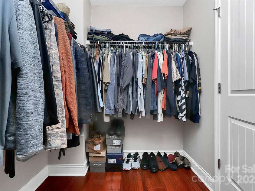 815 Oak Embers Drive, Concord, NC 28025.  MLS# CAR4229290, YatesRealty ID 3259. Primary walk in closet