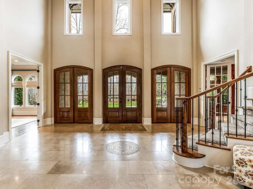 9205 Woodhall Lake Drive, Waxhaw, NC 28173.  MLS# CAR4353643, YatesRealty ID 3259. 