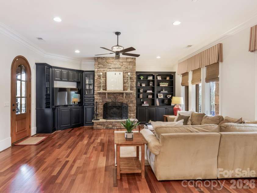 9205 Woodhall Lake Drive, Waxhaw, NC 28173.  MLS# CAR4353643, YatesRealty ID 3259. 