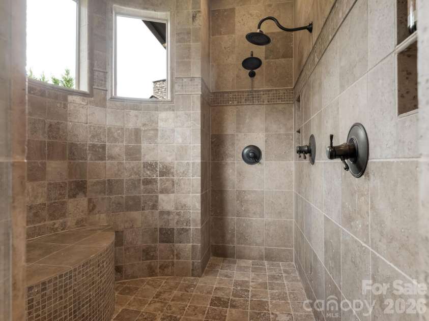 9205 Woodhall Lake Drive, Waxhaw, NC 28173.  MLS# CAR4353643, YatesRealty ID 3259. 