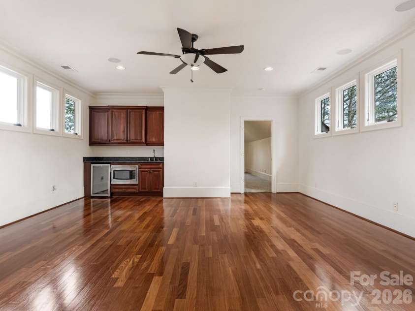 9205 Woodhall Lake Drive, Waxhaw, NC 28173.  MLS# CAR4353643, YatesRealty ID 3259. 