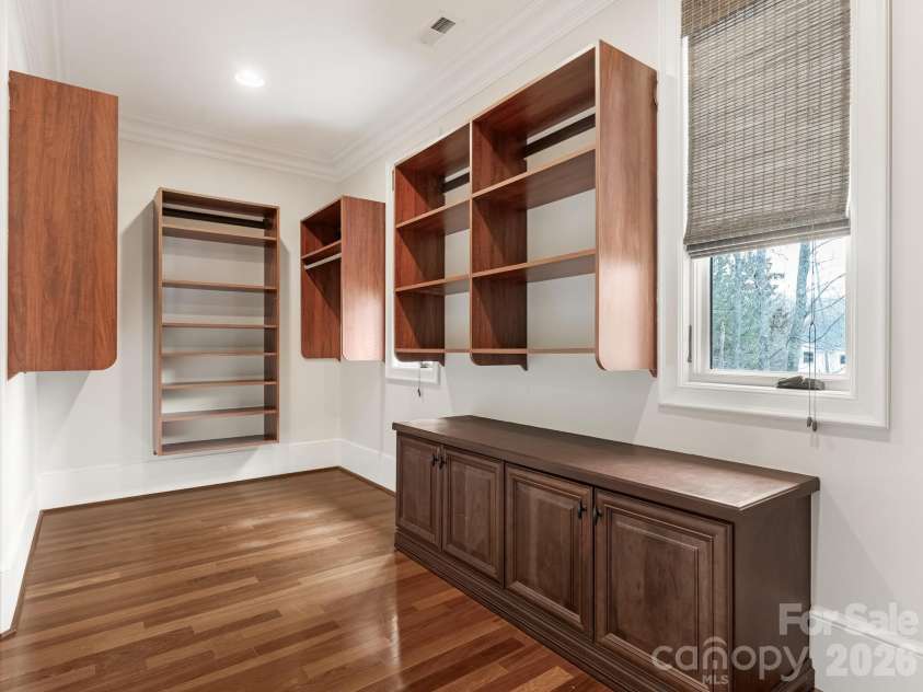 9205 Woodhall Lake Drive, Waxhaw, NC 28173.  MLS# CAR4353643, YatesRealty ID 3259. 