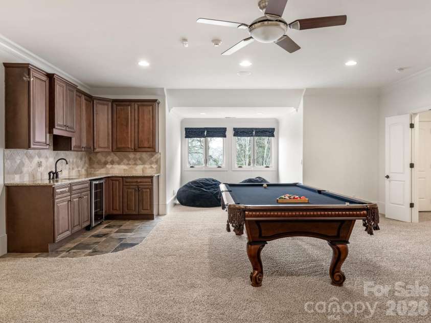 9205 Woodhall Lake Drive, Waxhaw, NC 28173.  MLS# CAR4353643, YatesRealty ID 3259. 