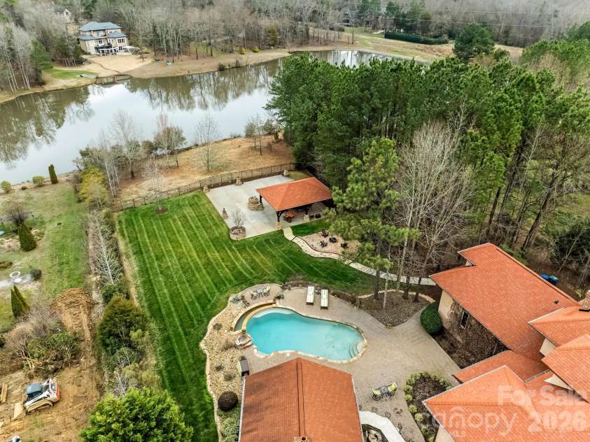 9205 Woodhall Lake Drive, Waxhaw, NC 28173.  MLS# CAR4353643, YatesRealty ID 3259. 
