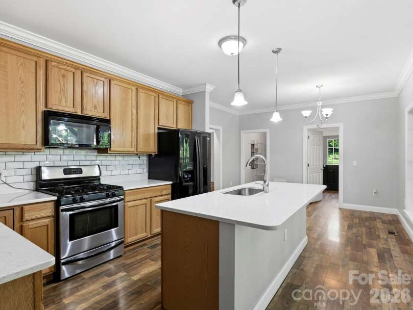 35 Cedar Farm Road, Asheville, NC 28803.  MLS# CAR4394075, YatesRealty ID 32590. 