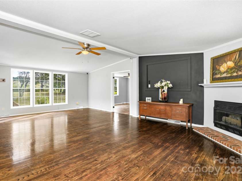 1116 Lewis Ferry Road, Statesville, NC 28677.  MLS# CAR4311790, YatesRealty ID 32594. Main Living Area - Gas Fireplace
