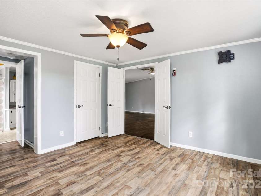 1116 Lewis Ferry Road, Statesville, NC 28677.  MLS# CAR4311790, YatesRealty ID 32594. Primary Bedroom