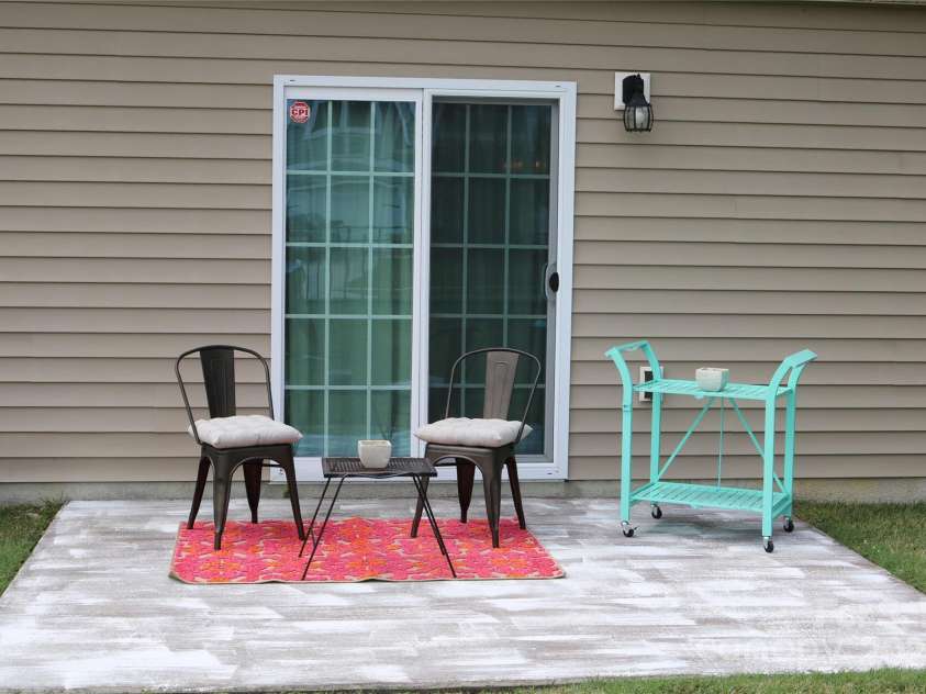 4711 William Caldwell Avenue, Charlotte, NC 28213.  MLS# CAR4289224, YatesRealty ID 32598. Designer 10x12 Patio!