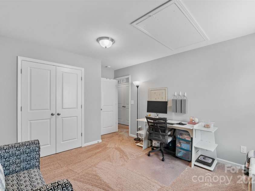 4711 William Caldwell Avenue, Charlotte, NC 28213.  MLS# CAR4289224, YatesRealty ID 32598. Office / Secondary Bedroom