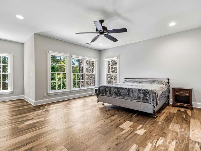 318 Ambleside Village Lane, Davidson, NC 28036.  MLS# CAR4397081, YatesRealty ID 32599. 