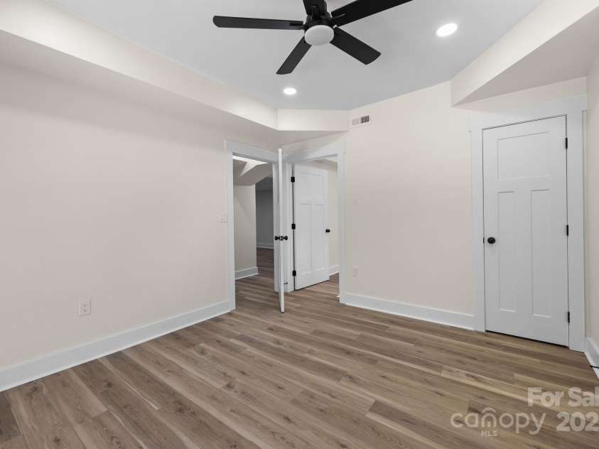 321 14th Street, Salisbury, NC 28144.  MLS# CAR4300897, YatesRealty ID 326. 