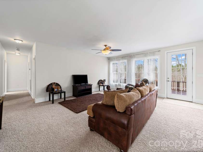 10962 Busbin Road, Mount Pleasant, NC 28124.  MLS# CAR4352597, YatesRealty ID 3260. Note the tall 9' ceilings throughout.