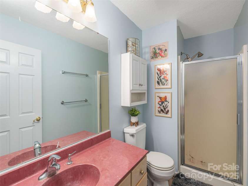 187 Turtle Creek Road, Sylva, NC 28779.  MLS# CAR4328422, YatesRealty ID 3260. 