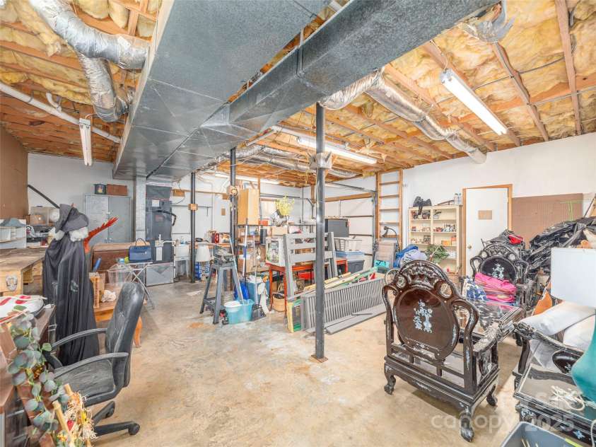 187 Turtle Creek Road, Sylva, NC 28779.  MLS# CAR4328422, YatesRealty ID 3260. 