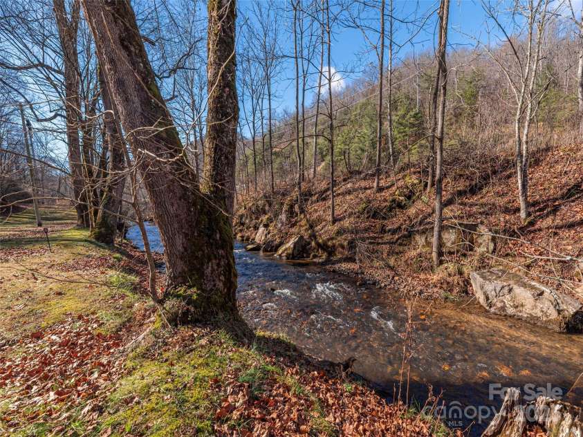 187 Turtle Creek Road, Sylva, NC 28779.  MLS# CAR4328422, YatesRealty ID 3260. 