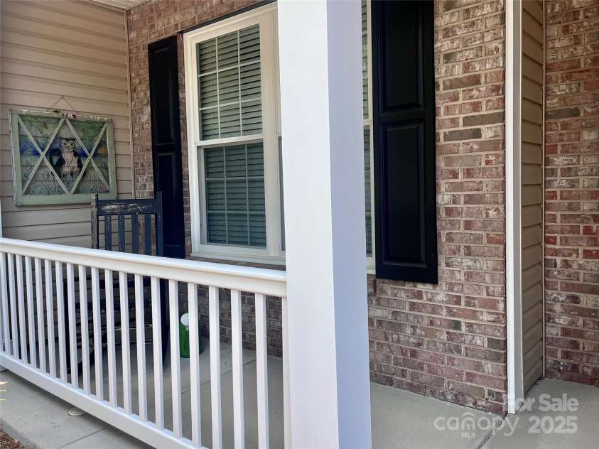 4705 Willow Glen Road, Harrisburg, NC 28075.  MLS# CAR4287918, YatesRealty ID 32600. Front Porch