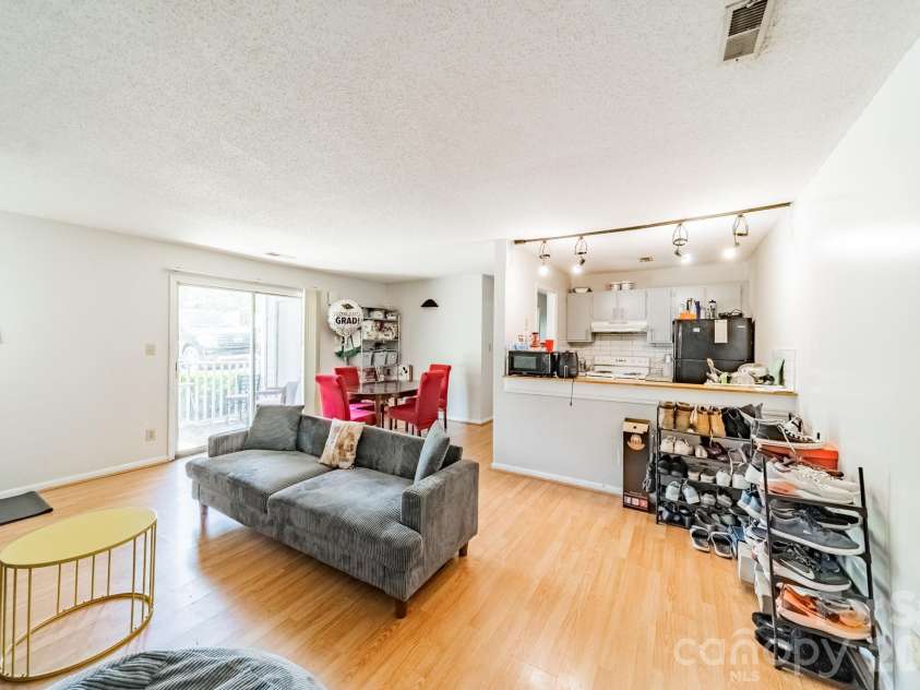 9519 University Terrace Drive, Charlotte, NC 28262.  MLS# CAR4396994, YatesRealty ID 32600. 