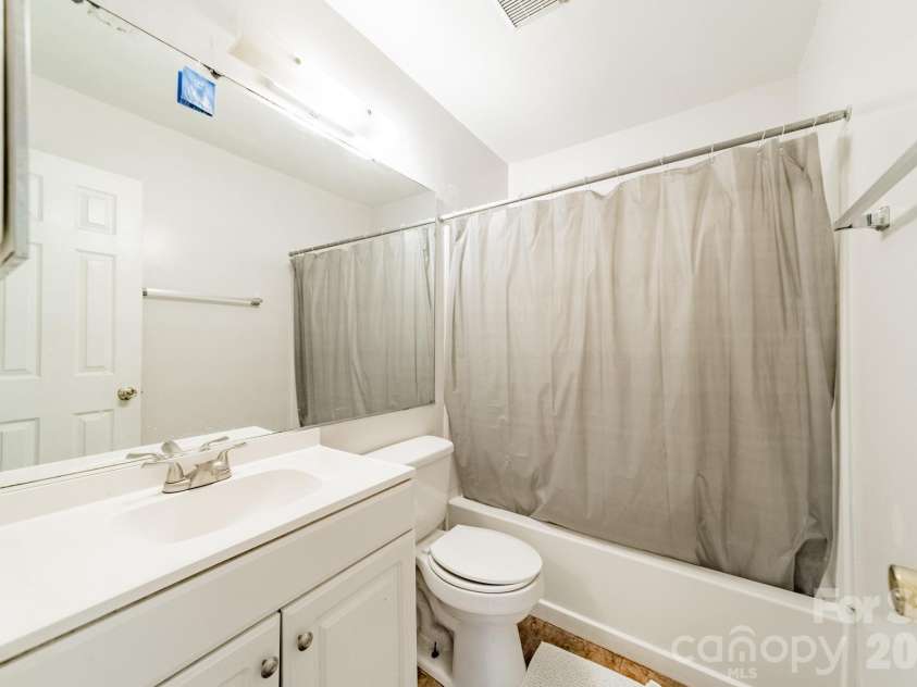 9519 University Terrace Drive, Charlotte, NC 28262.  MLS# CAR4396994, YatesRealty ID 32600. 