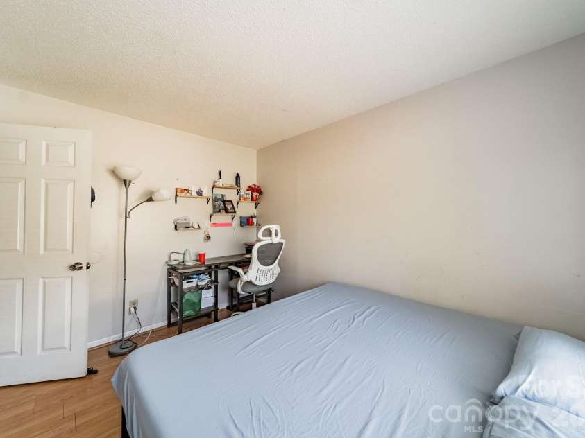 9519 University Terrace Drive, Charlotte, NC 28262.  MLS# CAR4396994, YatesRealty ID 32600. 