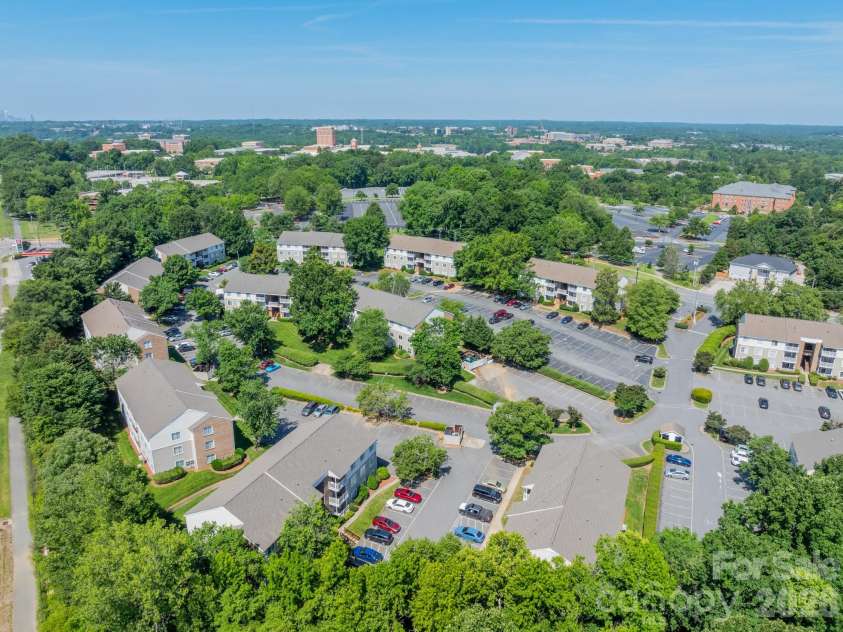 9519 University Terrace Drive, Charlotte, NC 28262.  MLS# CAR4396994, YatesRealty ID 32600. 