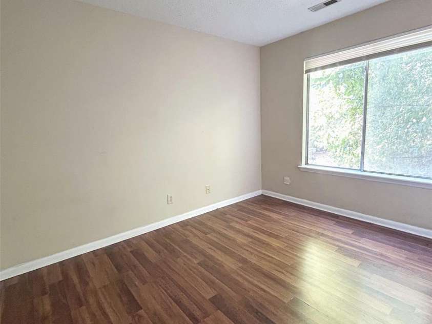 9519 University Terrace Drive, Charlotte, NC 28262.  MLS# CAR4424801, YatesRealty ID 32600. 