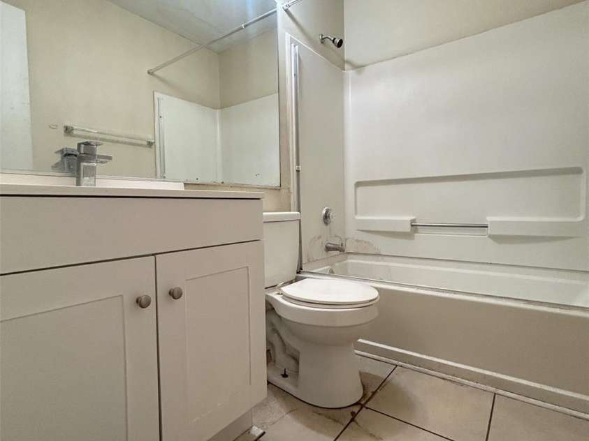 9519 University Terrace Drive, Charlotte, NC 28262.  MLS# CAR4424801, YatesRealty ID 32600. 