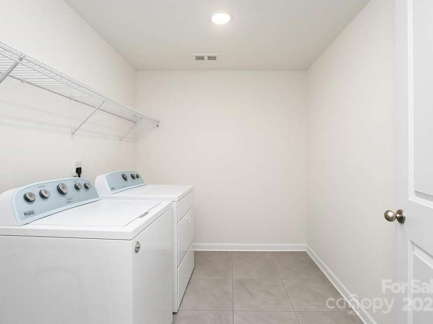 3833 Crossbane Street, Kannapolis, NC 28081.  MLS# CAR4267318, YatesRealty ID 32601. 