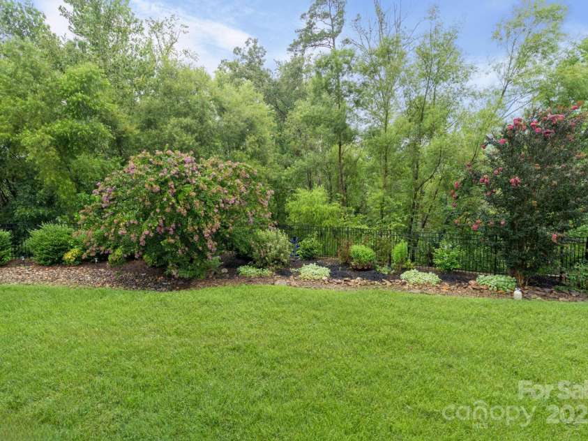 6723 Shoal Creek Drive, Denver, NC 28037.  MLS# CAR4287873, YatesRealty ID 32602. 