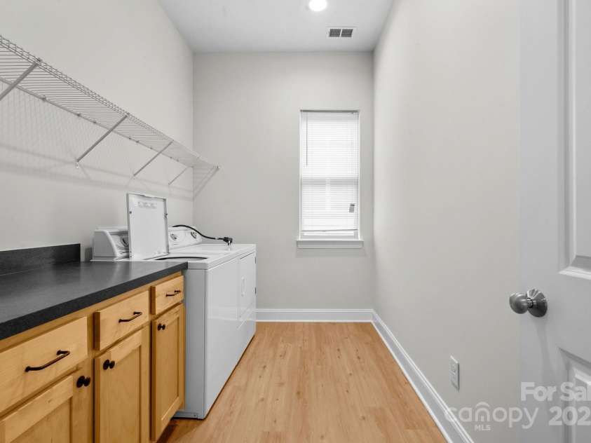 6723 Shoal Creek Drive, Denver, NC 28037.  MLS# CAR4287873, YatesRealty ID 32602. 