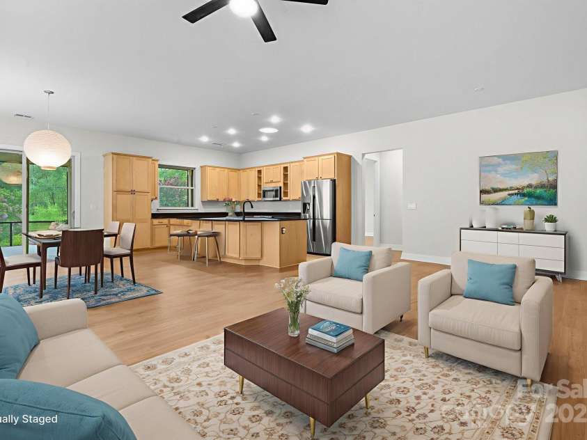 6723 Shoal Creek Drive, Denver, NC 28037.  MLS# CAR4287873, YatesRealty ID 32602. Virtually Staged