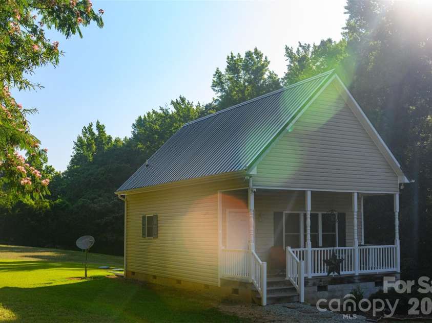 6917 Walnut Grove Church Road, Hurdle Mills, NC 27541.  MLS# CAR4397208, YatesRealty ID 32604. 