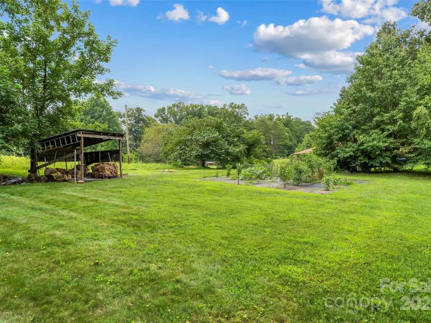 2777 Pax Hill Road, Morganton, NC 28655.  MLS# CAR4289808, YatesRealty ID 32605. 