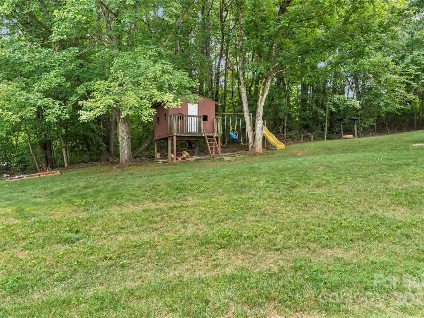 2777 Pax Hill Road, Morganton, NC 28655.  MLS# CAR4289808, YatesRealty ID 32605. 