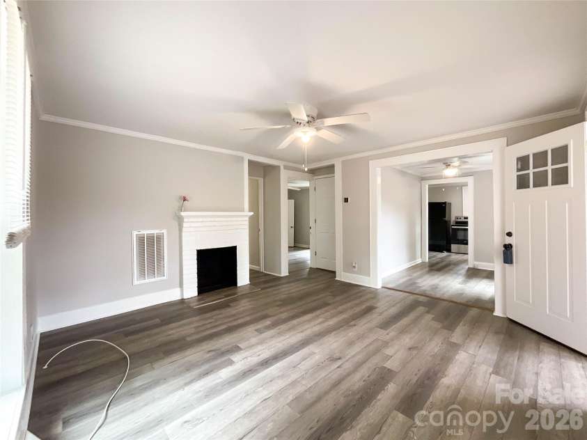 307 Leonard Avenue, Albemarle, NC 28001.  MLS# CAR4394621, YatesRealty ID 32605. 