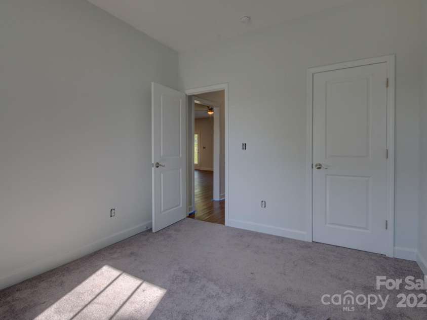 608 Moran Street, Gastonia, NC 28052.  MLS# CAR4287034, YatesRealty ID 32606. 