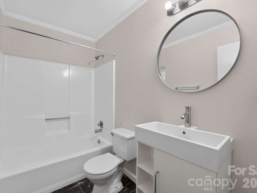 7812 Surreywood Place, Charlotte, NC 28270.  MLS# CAR4393733, YatesRealty ID 32606. 