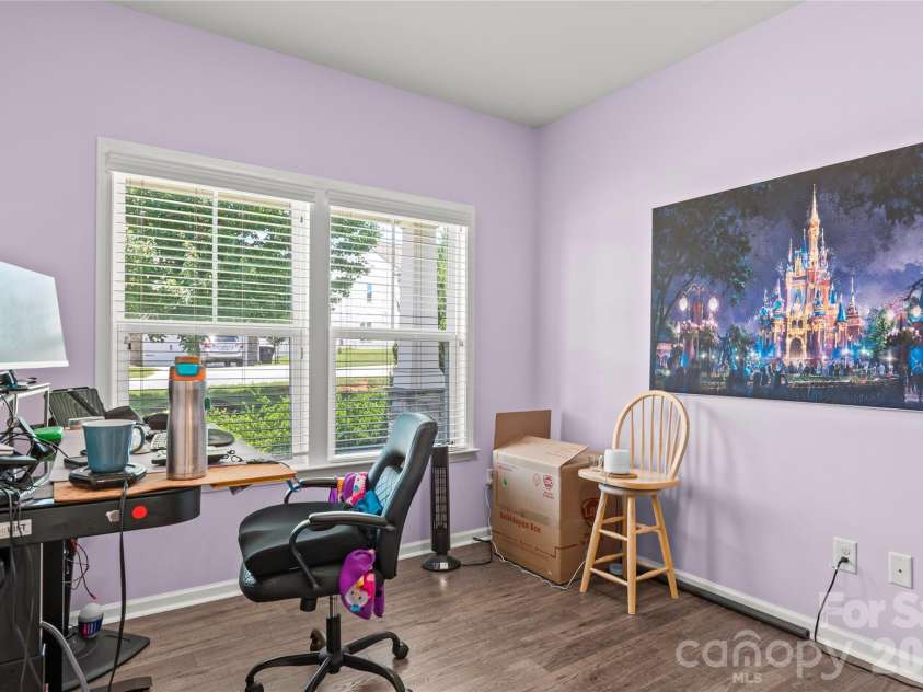 4515 Wedge Drive, Pfafftown, NC 27040.  MLS# CAR4397377, YatesRealty ID 32607. 