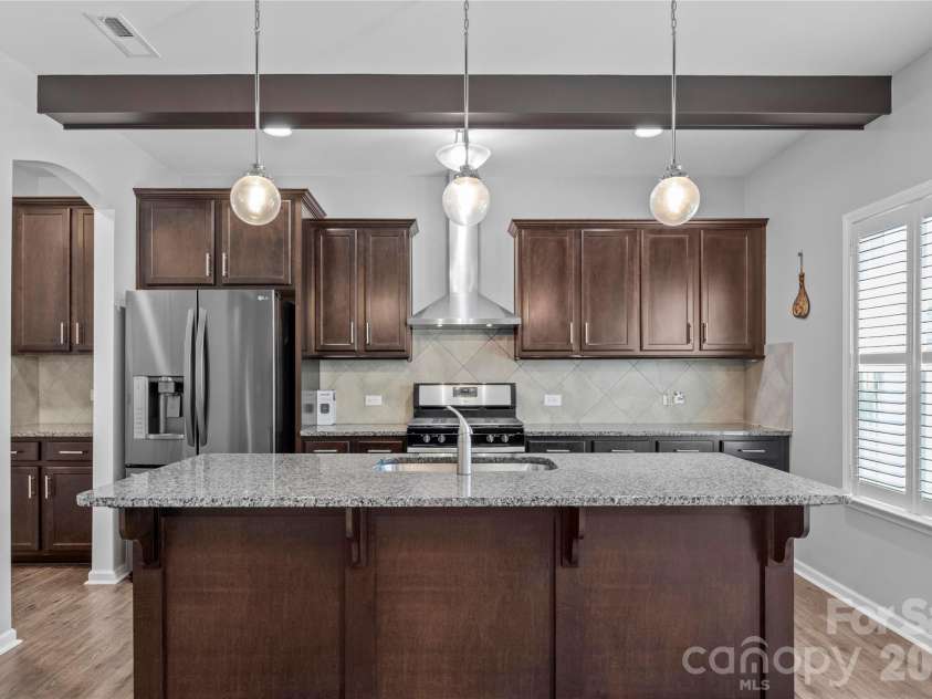4515 Wedge Drive, Pfafftown, NC 27040.  MLS# CAR4397377, YatesRealty ID 32607. 