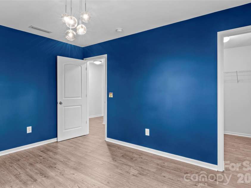 4515 Wedge Drive, Pfafftown, NC 27040.  MLS# CAR4397377, YatesRealty ID 32607. 