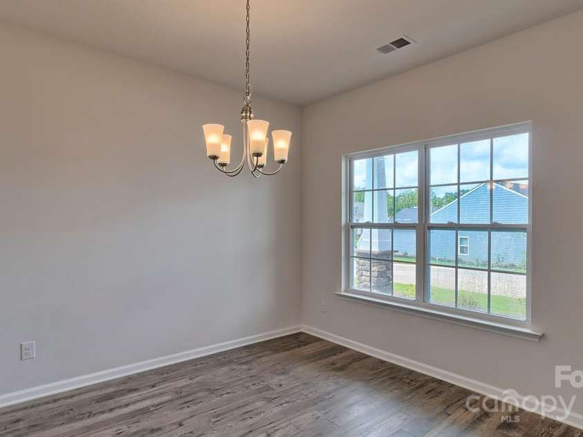 612 Country Oak Drive, Asheville, NC 28804.  MLS# CAR4283011, YatesRealty ID 32607. Photos are representative