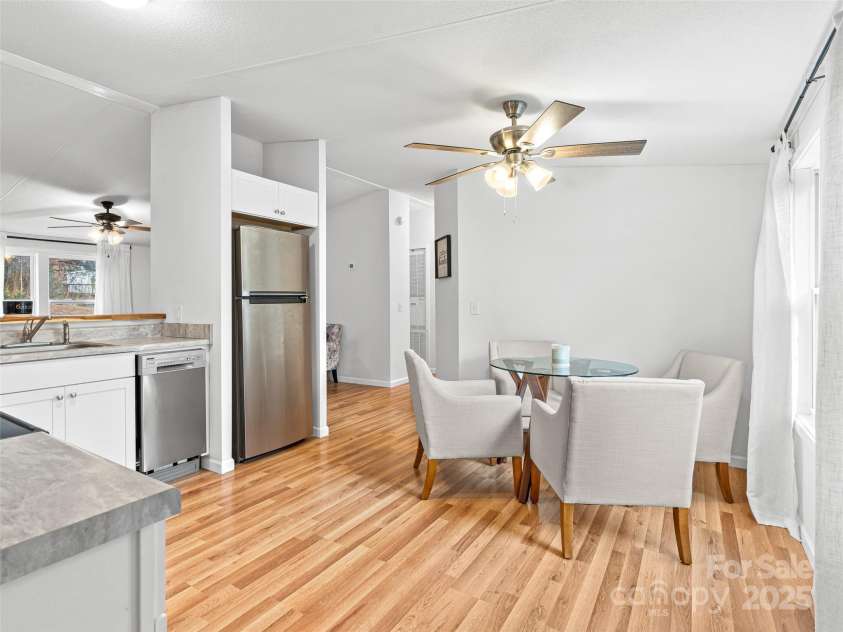 46 Misty Ridge Lane, Leicester, NC 28748.  MLS# CAR4323129, YatesRealty ID 3261. 