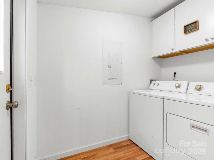 46 Misty Ridge Lane, Leicester, NC 28748.  MLS# CAR4323129, YatesRealty ID 3261. 