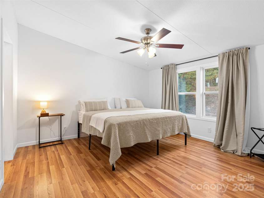 46 Misty Ridge Lane, Leicester, NC 28748.  MLS# CAR4323129, YatesRealty ID 3261. 