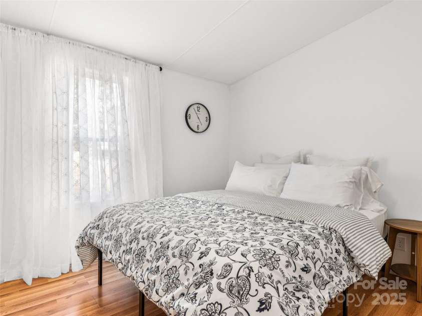 46 Misty Ridge Lane, Leicester, NC 28748.  MLS# CAR4323129, YatesRealty ID 3261. 