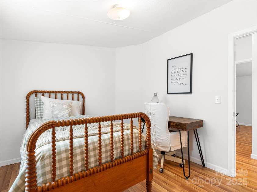 46 Misty Ridge Lane, Leicester, NC 28748.  MLS# CAR4323129, YatesRealty ID 3261. 