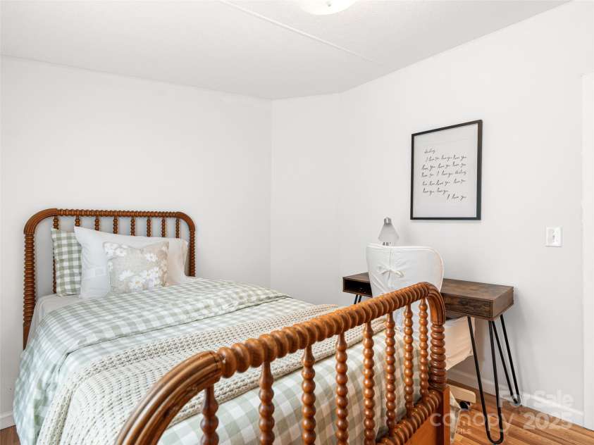 46 Misty Ridge Lane, Leicester, NC 28748.  MLS# CAR4323129, YatesRealty ID 3261. 