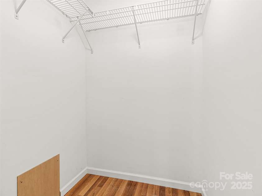 46 Misty Ridge Lane, Leicester, NC 28748.  MLS# CAR4323129, YatesRealty ID 3261. 