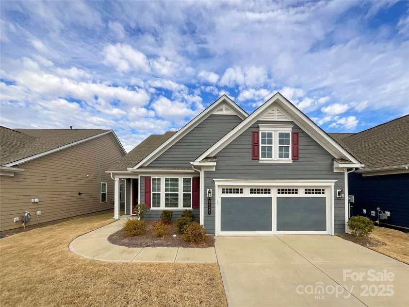 9027 Daring Court, Charlotte, NC 28215.  MLS# CAR4211026, YatesRealty ID 3261. 