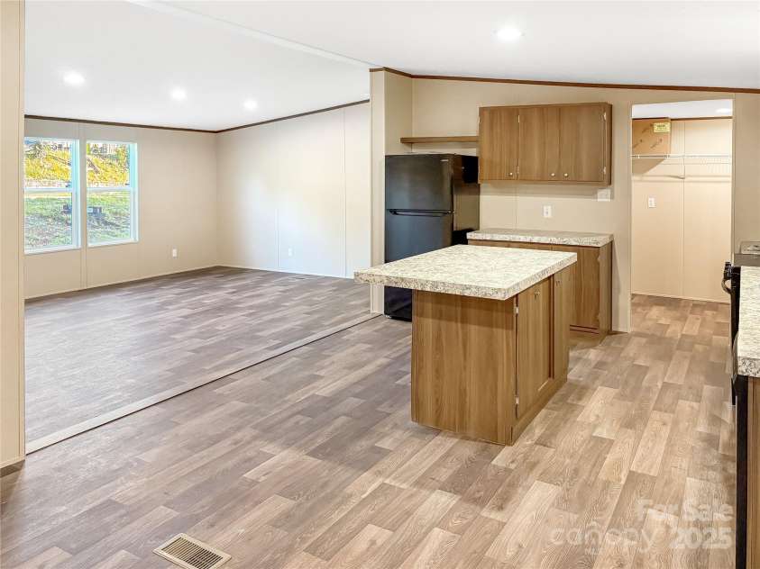 28 Addie Lane, Waynesville, NC 28786.  MLS# CAR4285975, YatesRealty ID 32610. 