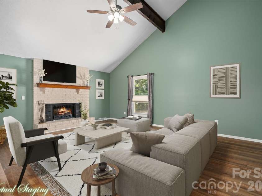 519 Nellie John Drive, Clyde, NC 28721.  MLS# CAR4395916, YatesRealty ID 32610. 